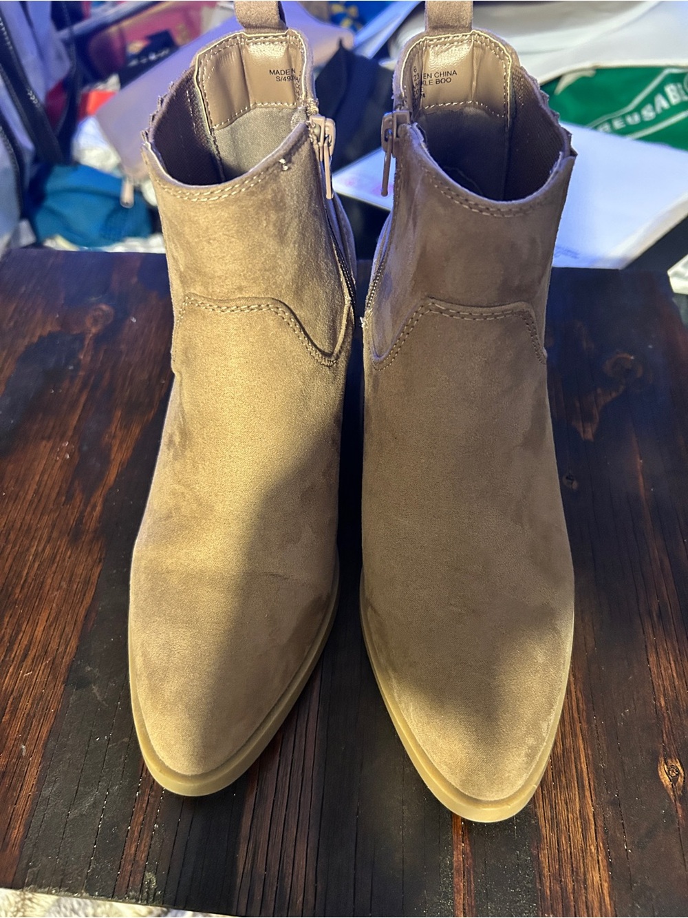 Old Navy women’s Tan Suede Chukka Booties